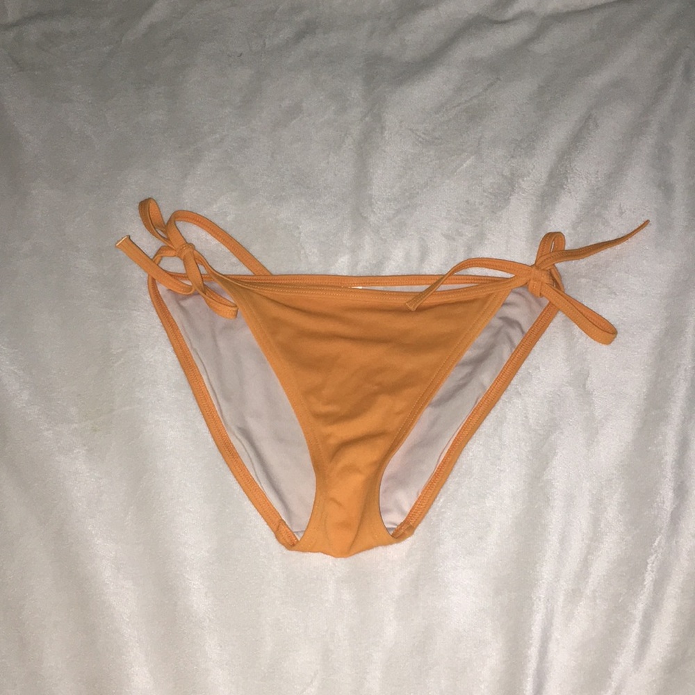 vs swim bottoms